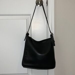 Coach Elegant Black Shoulder Bag